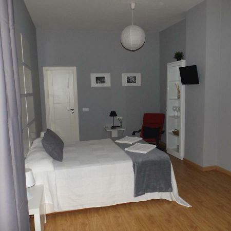 Malaga Centro_5 Apartment ภายนอก รูปภาพ
