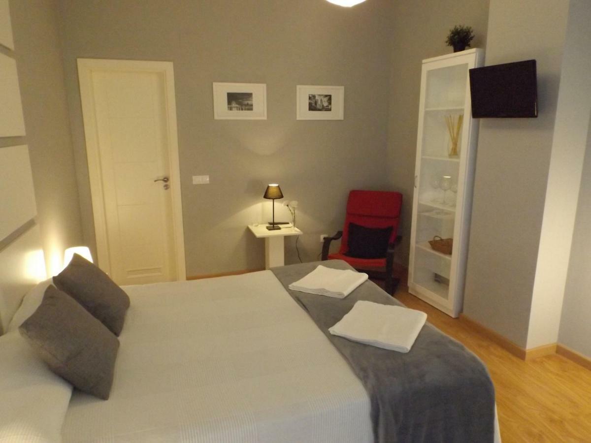 Malaga Centro_5 Apartment ภายนอก รูปภาพ